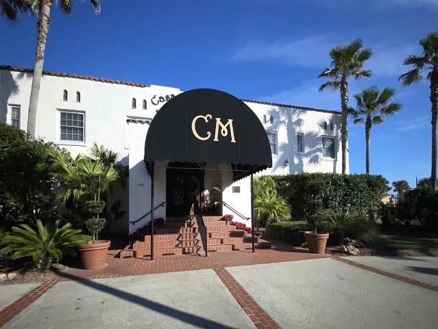Casa Marina Hotel & Restaurant Entrance